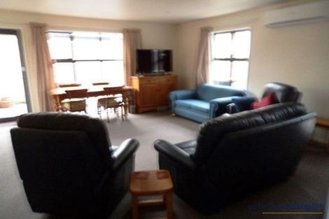 Photo of property in 300 Riccarton Road, Upper Riccarton, Christchurch, 8041