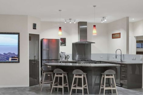 Photo of property in 37 Pekama Drive, Cable Bay, 0420