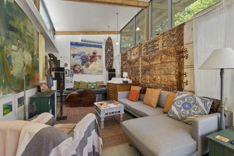 Photo of property in 4 Tangahoe Street, Paekakariki, 5034