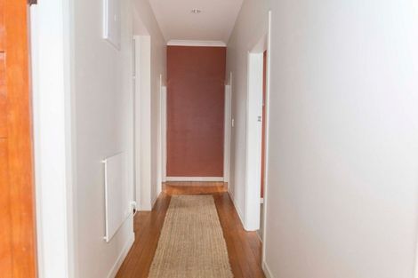 Photo of property in 21a Burns Street, Dannevirke, 4930