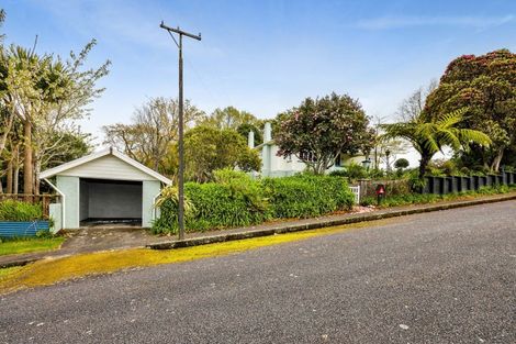 Photo of property in 11 Hill Street, Eltham, 4322