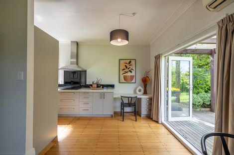 Photo of property in 15 Mataora Road, Kenmure, Dunedin, 9011