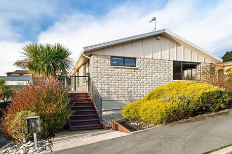 Photo of property in 2 Leith Street, Kinmont Park, Mosgiel, 9024