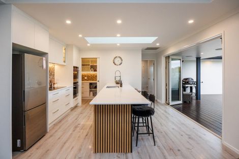 Photo of property in 61 Hartwell Drive, Kelvin Grove, Palmerston North, 4470