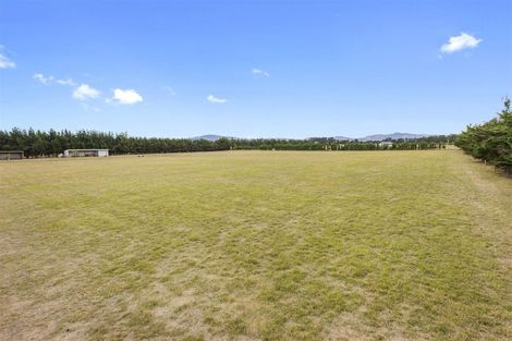 Photo of property in 53 Swamp Road, Loburn, Rangiora, 7472