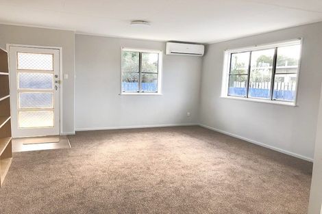 Photo of property in 2/10 Taka Street, Takanini, 2112