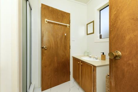 Photo of property in 145 Piha Road, Piha, New Lynn, 0772