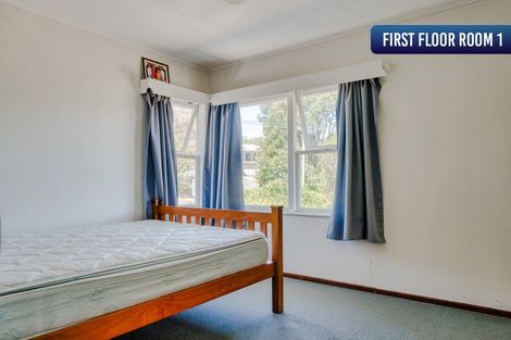 Photo of property in 8 Condliffe Place, New Windsor, Auckland, 0600