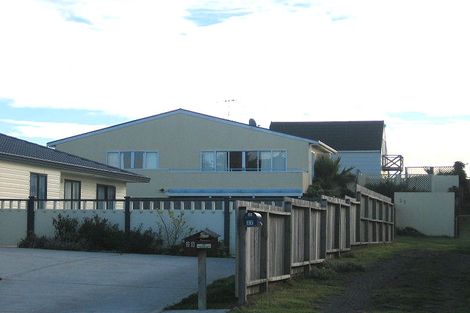 Photo of property in 27 Scott Avenue, Otaki Beach, Otaki, 5512
