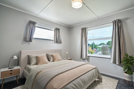 Photo of property in 52 Folkestone Drive, Flaxmere, Hastings, 4120