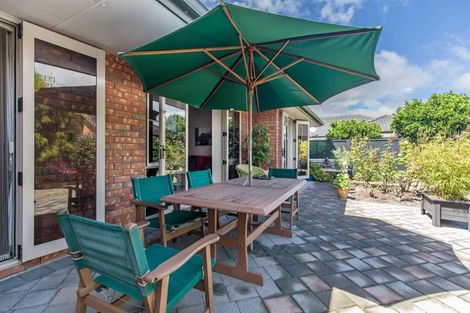 Photo of property in 19 Carrington Drive, Papamoa Beach, Papamoa, 3118