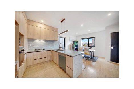 Photo of property in 71 Kairakau Street, Papakura, 2110