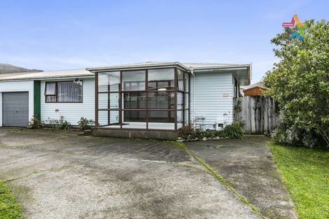 Photo of property in 18a Wimbledon Grove, Wainuiomata, Lower Hutt, 5014