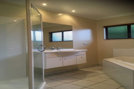 Photo of property in 45 Oaklands Drive, Cambridge, 3434