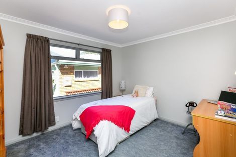 Photo of property in 128 Frankley Road, Frankleigh Park, New Plymouth, 4310