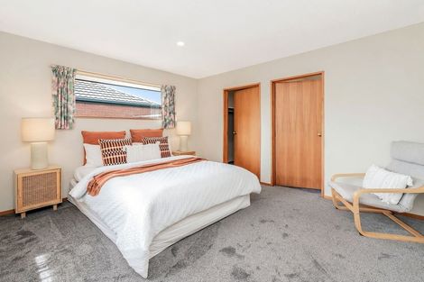 Photo of property in 2/128 Yaldhurst Road, Sockburn, Christchurch, 8042