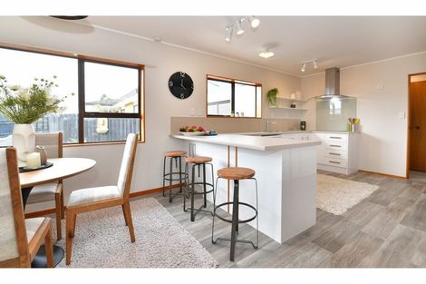 Photo of property in 2/208 Centreway Road, Orewa, 0931