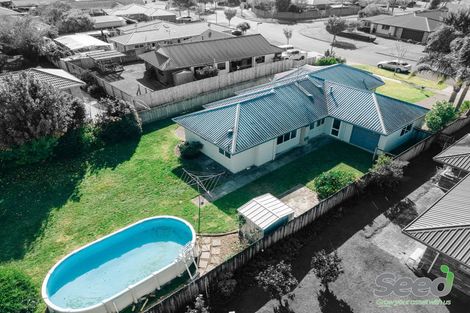 Photo of property in 11 Admiral Crescent, Flagstaff, Hamilton, 3210