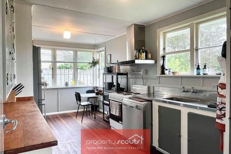 Photo of property in 29 Glenpark Avenue, Frankleigh Park, New Plymouth, 4310