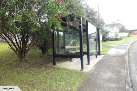 Photo of property in 8 Athena Drive, Totara Vale, Auckland, 0629