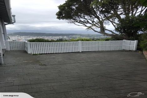 Photo of property in 11 Highbury Crescent, Highbury, Wellington, 6012