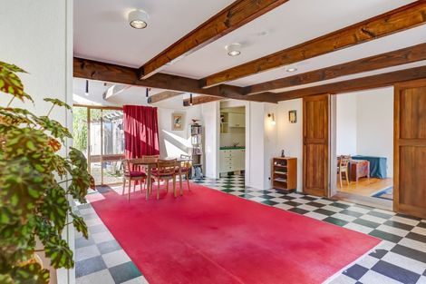 Photo of property in 11 Hipango Terrace, Durie Hill, Whanganui, 4500