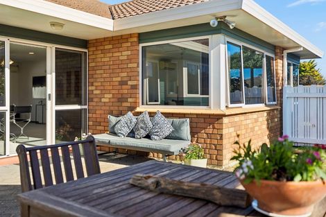 Photo of property in 23 Lotus Avenue, Mount Maunganui, 3116