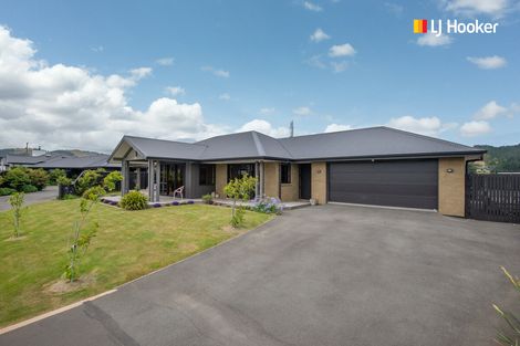 Photo of property in 8 Carrick Place, Mosgiel, 9024
