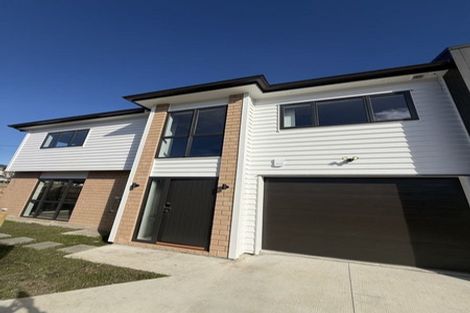Photo of property in 44b Orams Road, Hillpark, Auckland, 2102