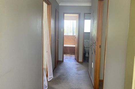 Photo of property in 70a Roberts Road, Glenfield, Auckland, 0629