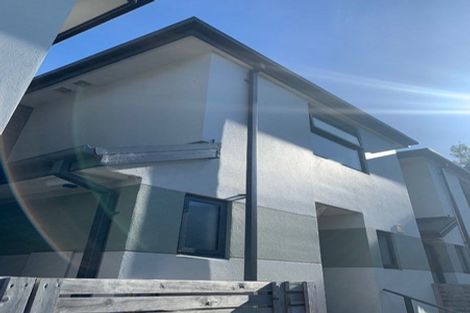 Photo of property in 215 Peterborough Street, Christchurch Central, Christchurch, 8013