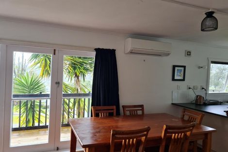 Photo of property in 548 Whangaparaoa Road, Stanmore Bay, Whangaparaoa, 0932