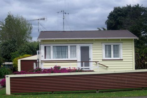 Photo of property in 13 Leo Street, Waihi Beach, 3611