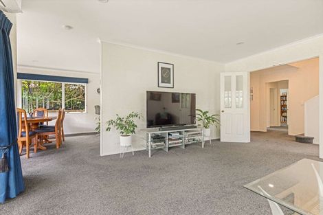 Photo of property in 14 Thelma Place, Lynmore, Rotorua, 3010