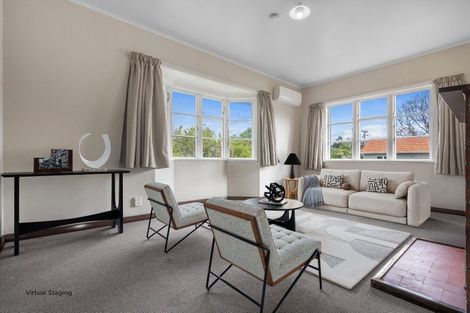 Photo of property in 4 Massey Avenue, Greenlane, Auckland, 1061