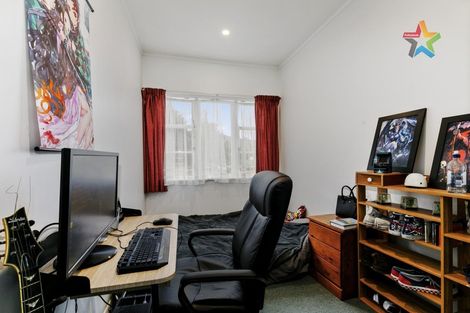 Photo of property in 1/9 Montgomery Street, Stokes Valley, Lower Hutt, 5019