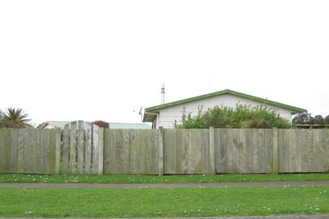 Photo of property in 86 Ranfurly Street, Waitara, 4320
