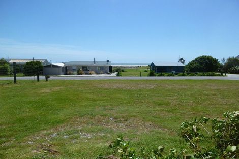 Photo of property in 46 Johnston Crescent, Haast, 7886