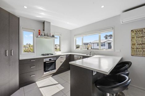 Photo of property in 30 Longview Street, Mangawhai, 0505