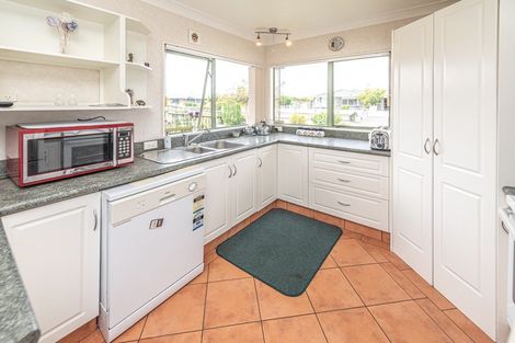 Photo of property in 20 Kelsi Street, Tawhero, Whanganui, 4501