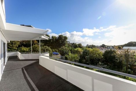 Photo of property in 55 Calvert Road, Lynmouth, New Plymouth, 4310