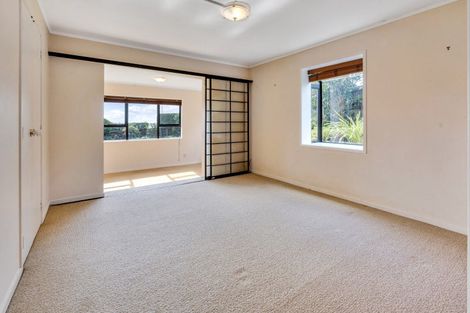 Photo of property in 4 Evelyn Road, Cockle Bay, Auckland, 2014
