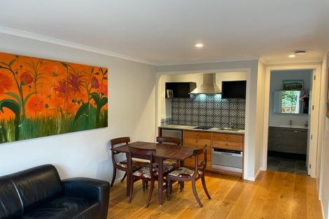 Photo of property in 26 The Terrace, Herald Island, Auckland, 0618
