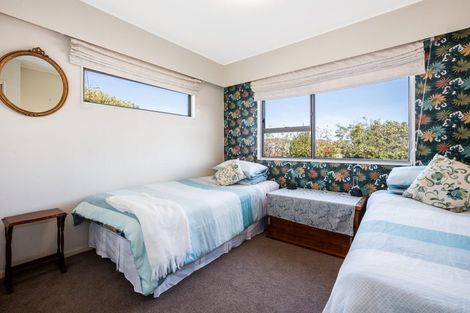 Photo of property in 2 Forth Place, Papakowhai, Porirua, 5024