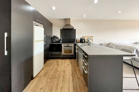 Photo of property in 4 Gresford Street, Edgeware, Christchurch, 8013