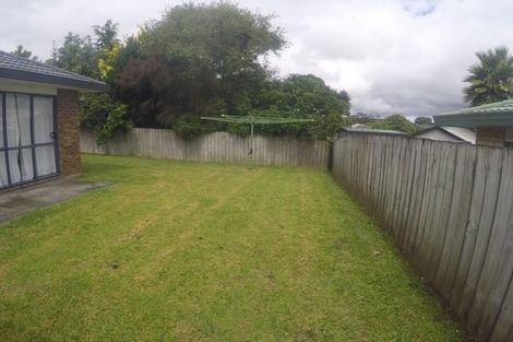 Photo of property in 19 Arlose Place, Westgate, Auckland, 0614