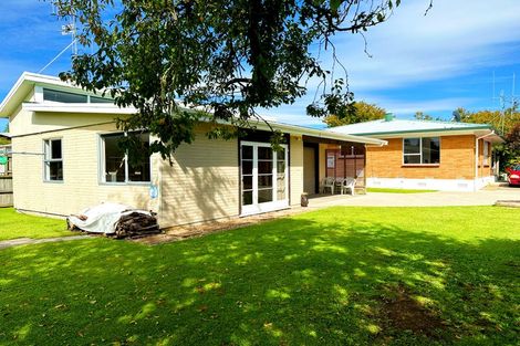 Photo of property in 11 Fiona Place, Dinsdale, Hamilton, 3204