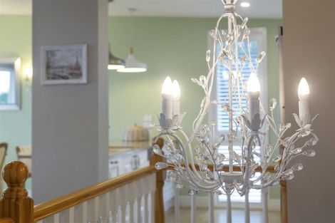 Photo of property in 50 Rawene Road, Birkenhead, Auckland, 0626