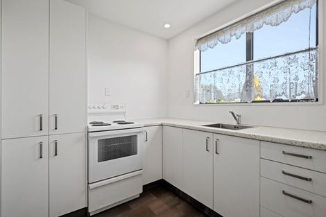 Photo of property in 2/20 Kirsten Place, Parklands, Christchurch, 8083