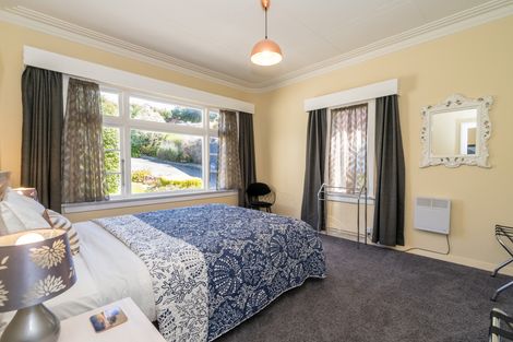 Photo of property in 8 Marewa Street, Kew, Dunedin, 9012